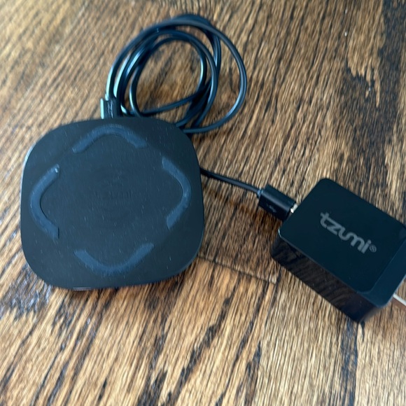 Phone Charger - Picture 1 of 2